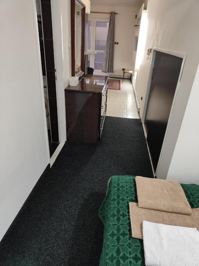 Fenix Apartment Belgrade Luaran gambar